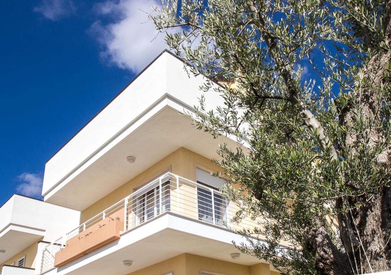 B&B Alla Niviera Adelfia Dış mekan fotoğraf
